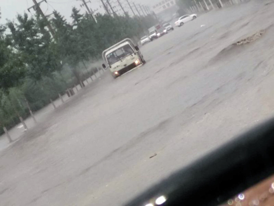 暴雨天气积水过多 暴雨天气积水过多